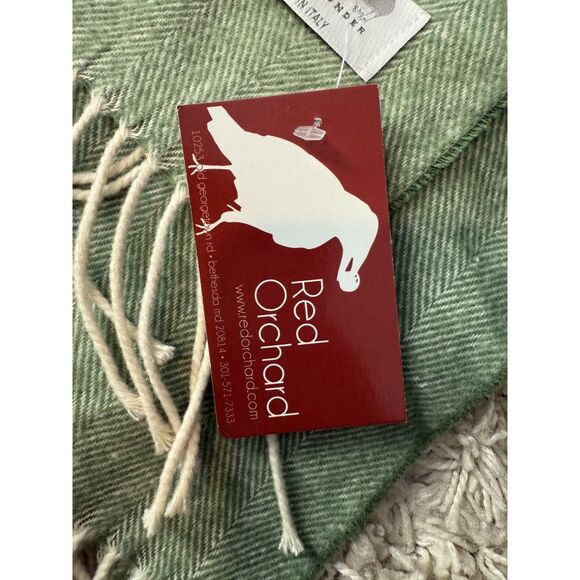 Lands Downunder Italian Herringbone Throw Thyme Green 51x67 NWT Made in Italy - Picture 6 of 6